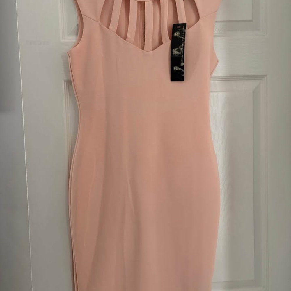 Kardashian Kollection Peach 🍑 Cut Out Sheath Mini Dress NWOT - Picture 4 of 6